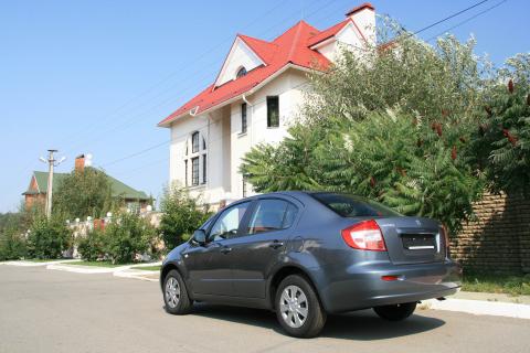 Suzuki SX4 Sedan - совершенно другой автомобиль